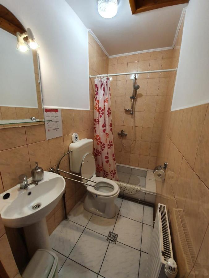 מלון בראשוב Casa Terezia מראה חיצוני תמונה